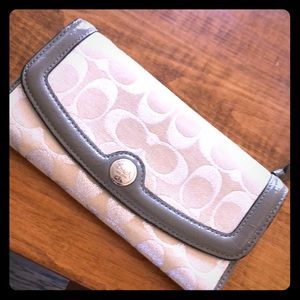 Coach wallet